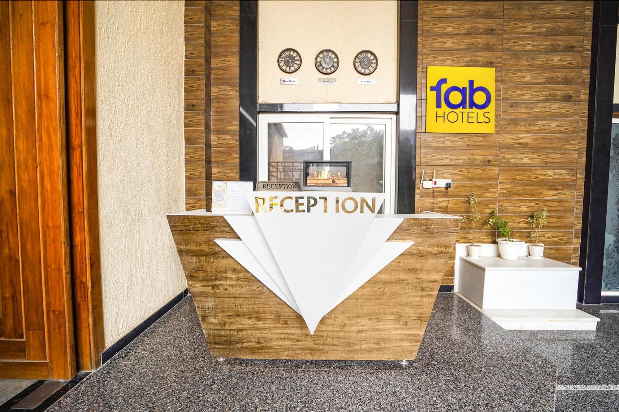 Fabhotel Villa De Benares Экстерьер фото